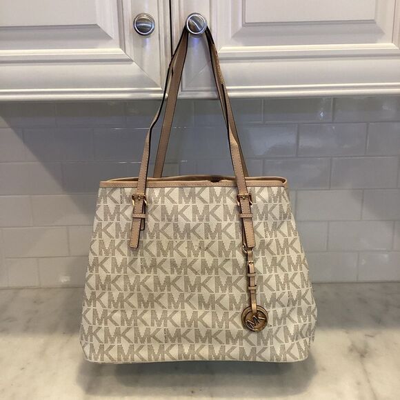 Michael Kors Monogram Carry All Tote Bag - Picture 1 of 15